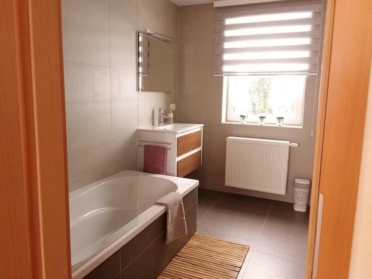 Welcome Guesthouse Weismes Buitenkant foto